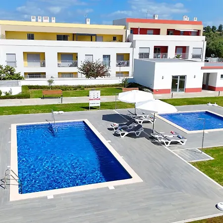 Escape With Pool By Becherish Apartment *